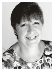 Bella Goetsch Reception & Social Media